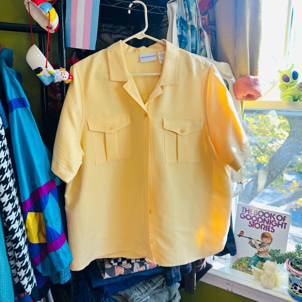 Yellow Short Sleeve Button-Up Shirt